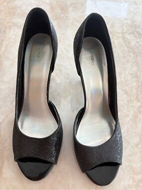 Size 10 Open-Toe Sparkle Black Pumps